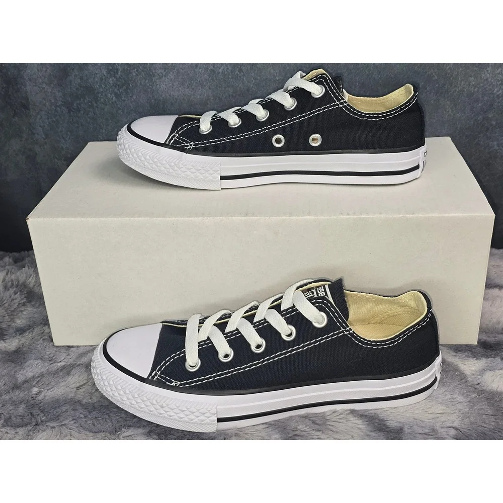 NWOT Converse Chuck Taylor All Star Low Top Black Canvas Kids Sneakers 13.5
